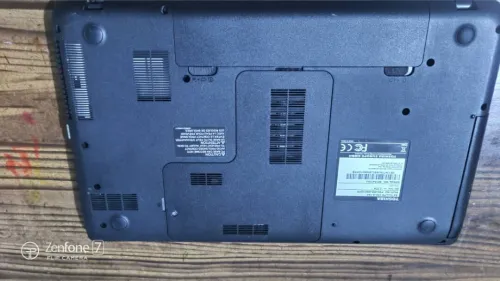 PC PORTABLE TOSHIBA 256go SSD