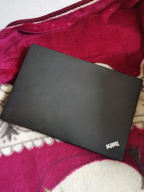 LENOVO 