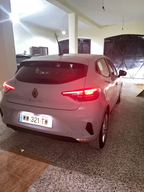 Renault Clio 5  2024 Evolution
