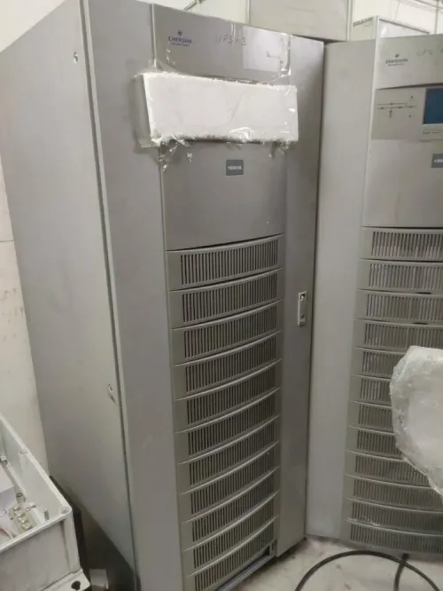 ONDULEUR EMERSON LIEBERT NXA 60KVA