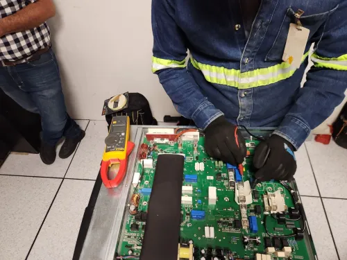 Service Maintenance des onduleurs 