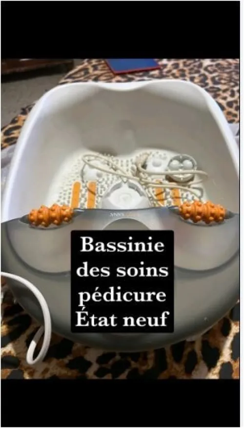 Materiel soins Onglerie Etat Neuf 