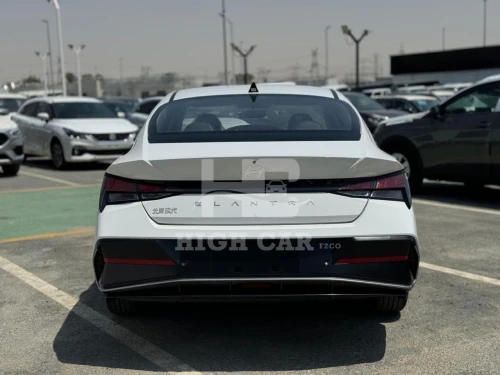 Hyundai Elentra 2025 