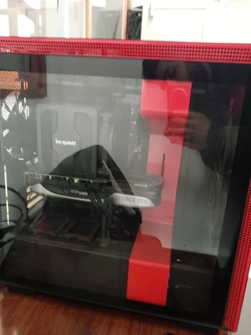 Affaire ! / I9 13 GEN  RTX 4070TI  32 RAM  1 T DISQUE dur interne unve
