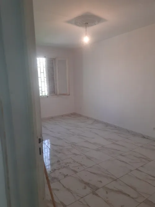 Location Appartement F4 Alger Bir mourad rais