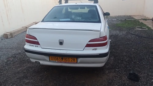 بيجو سيارة سياحية 2003 