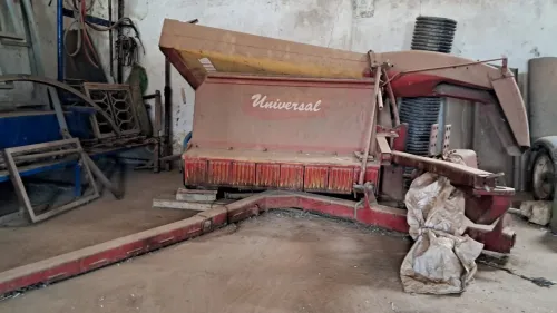 moissonneuse à mais
