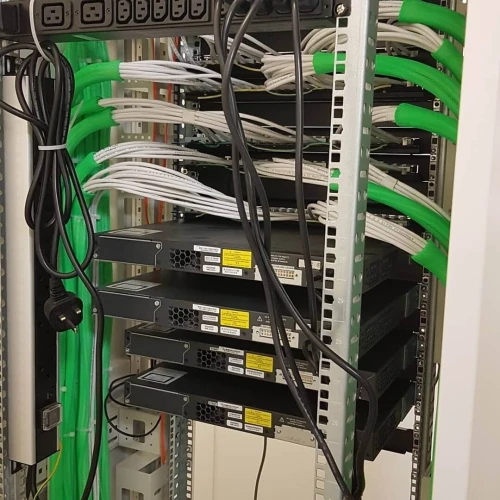 services systeme et réseaux