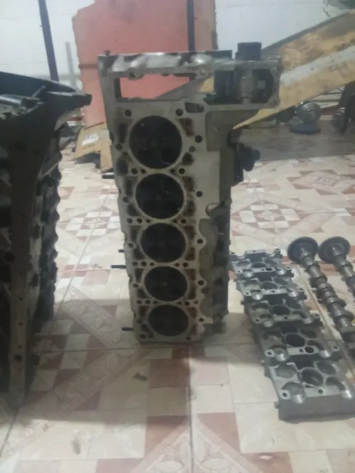 قطع غيار 