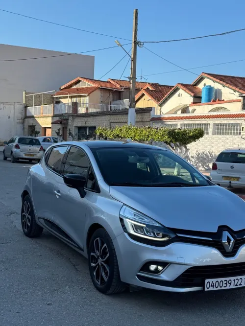 Renault Clio 4 2019 Limited 2