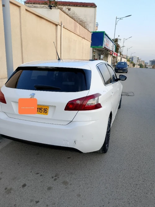 Peugeot 308 2015 