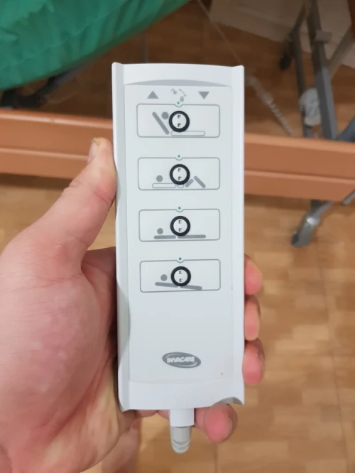 Lit medicalisé 