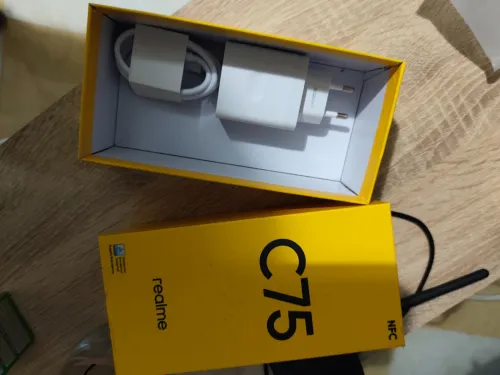Realme C75