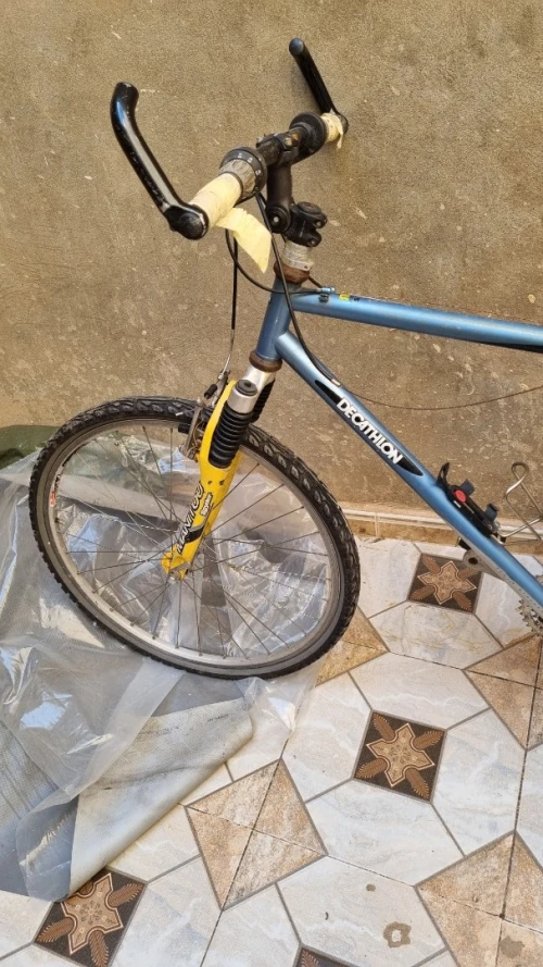 vélos route et vélos appartement 