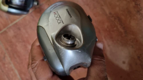 moulinets électriques et à écrans digitals de marque DAIWA et SHIMANO fraîchement ramenés de france 