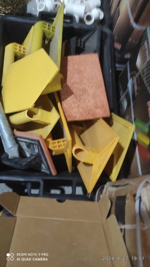 Lot quincaillerie, électricité, plomberie 