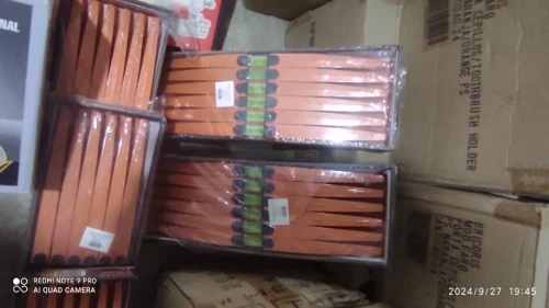 Lot quincaillerie, électricité, plomberie 
