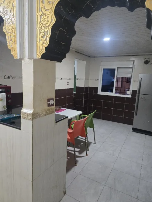 Location vacances Appartement F3 Chlef Tenes