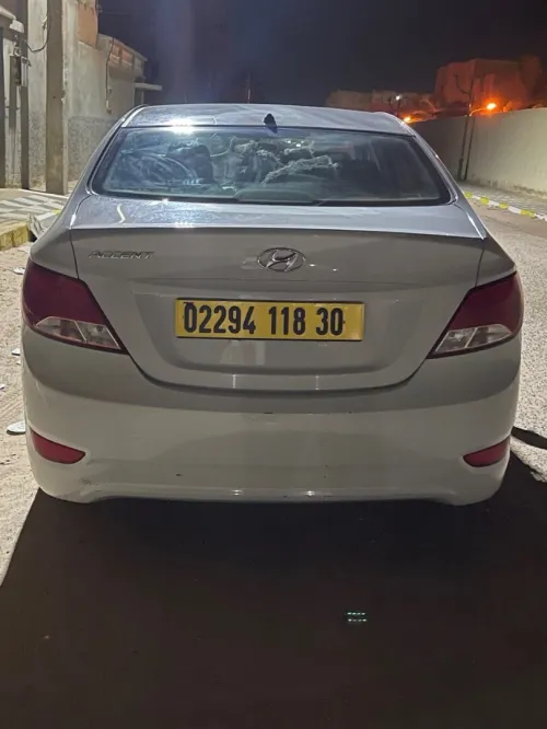 Hyundai Accent RB  4 portes 2018 Accent RB  4 portes