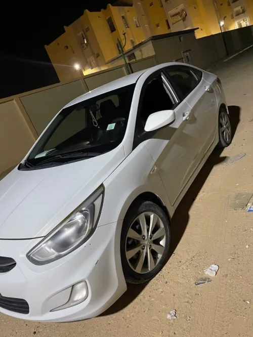 Hyundai Accent RB  4 portes 2018 Accent RB  4 portes