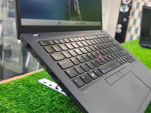 ThinkPad T14 Gen4