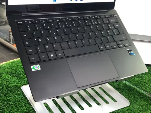 Samsung GalaxyBook2 Pro