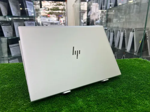 HP ELITEBOOK 840 G8