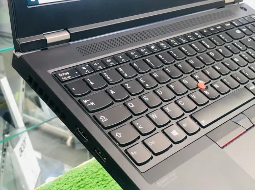 LENOVO THINKPAD P15 GEN1
