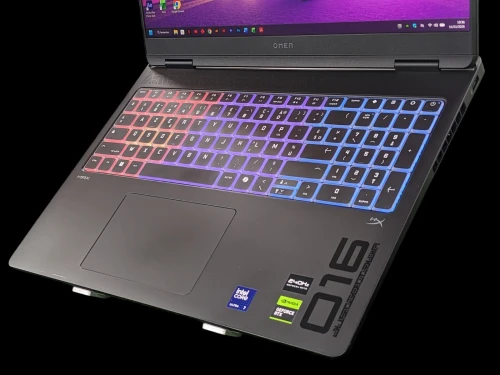 HP OMEN 16 MAX Gaming Laptop