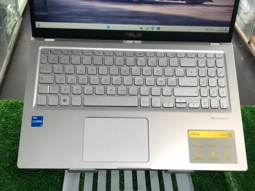 Asus Vivobook 15