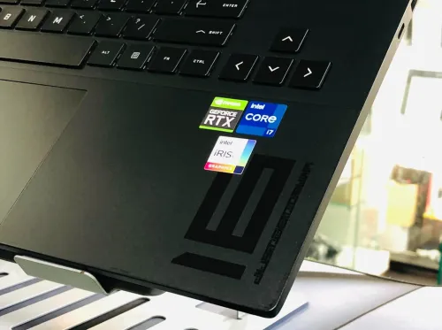 HP OMEN 16