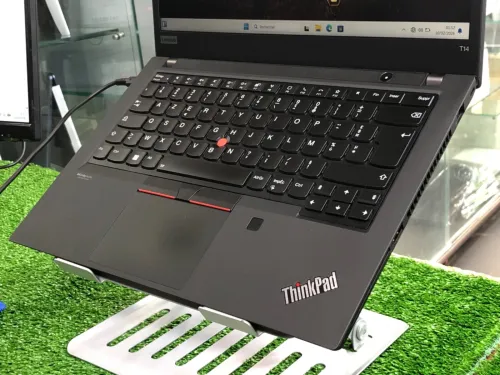 ThinkPad t14 Gen2