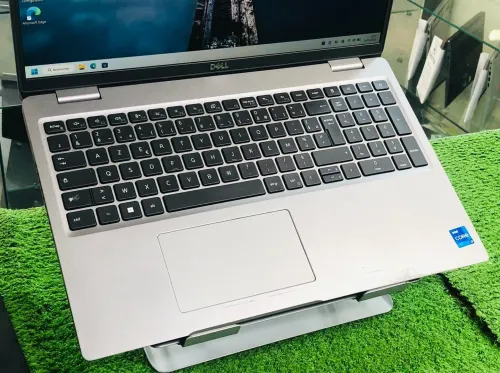 DELL PRECISION 3561