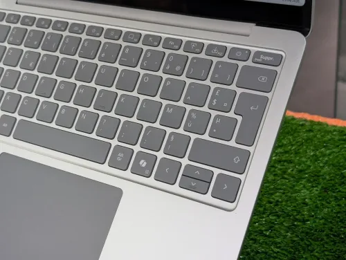 Microsoft Surface LAPTOP 13 1ST ÉDITION