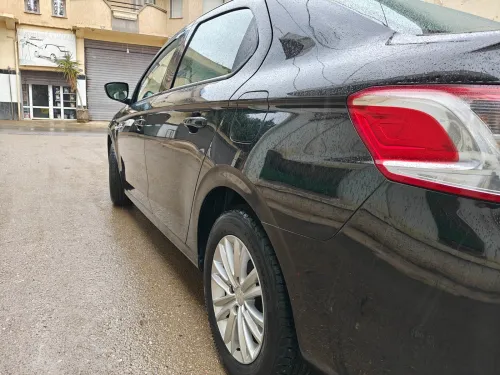 Peugeot 301 2016 301