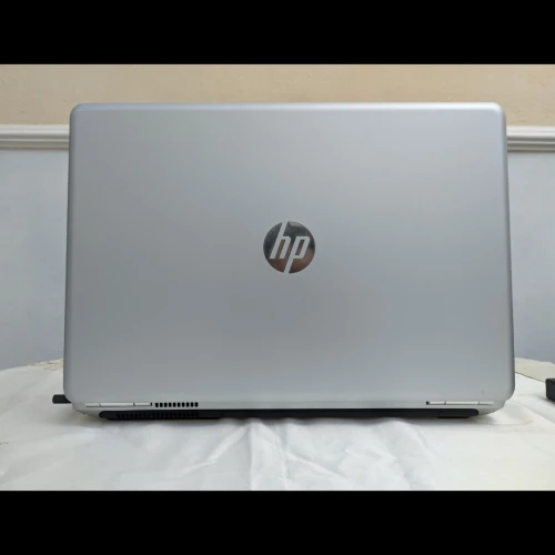 HP Pavilion - GTX 1050 - i5 7300hq