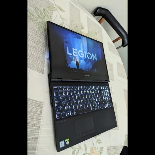 Lenovo Legion - RTX 2060 6 Gb - i5 9300hf - avec sa boite