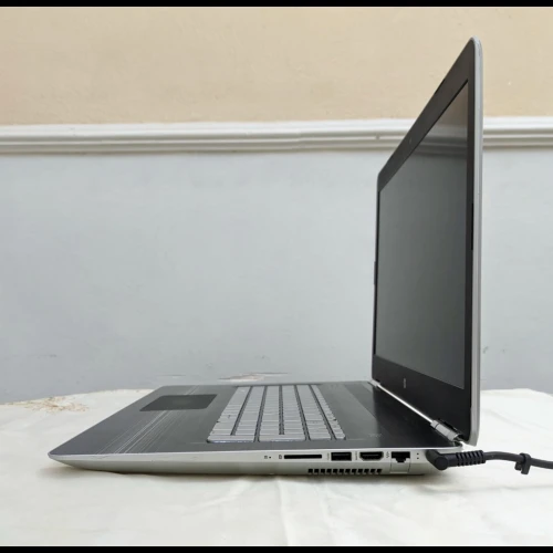 HP Pavilion - GTX 1050 - i5 7300hq