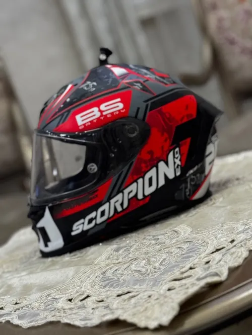 casque scorpion