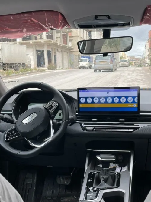 Geely Emgrand 2025 