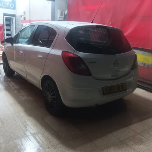Opel Corsa 2011 Enjoy Pack