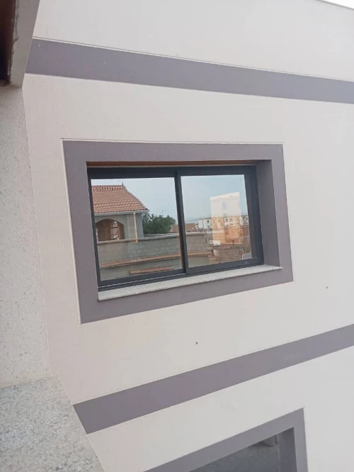 Menuiserie Aluminium et Brise Soleil 