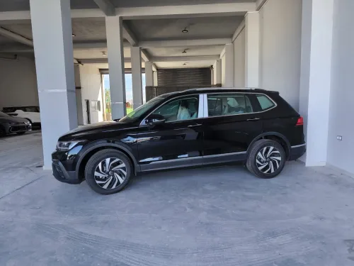 Volkswagen Tiguan 2025 Tiguan L R line