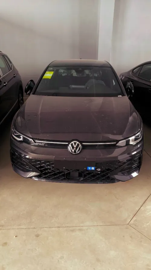 Volkswagen Golf 8 2025 8.5 black édition