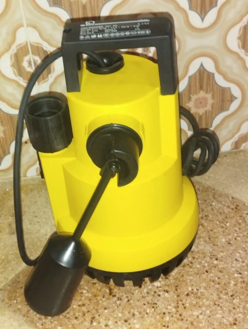 Pompe vide-cave KSB GUINARD état neuve jamais utilisée 