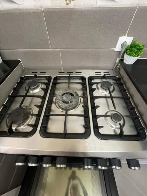 Cuisiniere ELECTROGAS 5 Feux