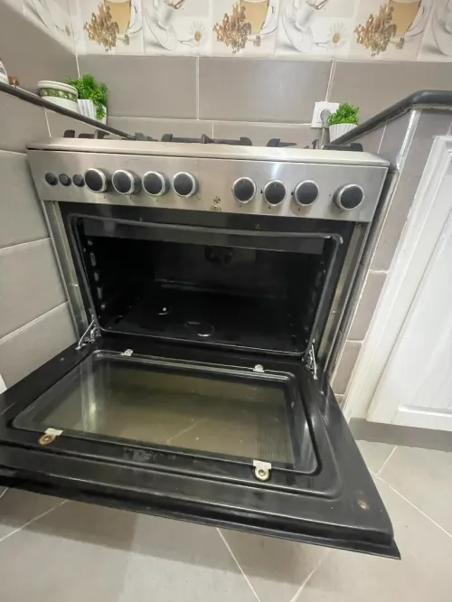 Cuisiniere ELECTROGAS 5 Feux