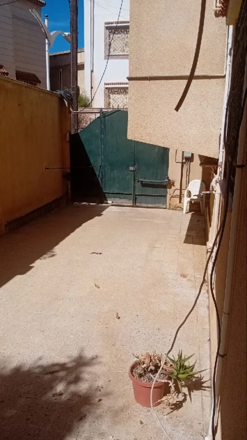 Location Appartement Niveau de villa F4 Alger Cheraga