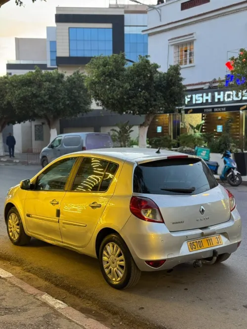 Renault Clio 3 2011 Exception