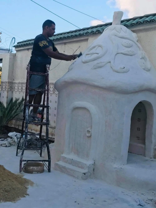 ديكورات و نافورات و شلالات {نافورة-شلال}